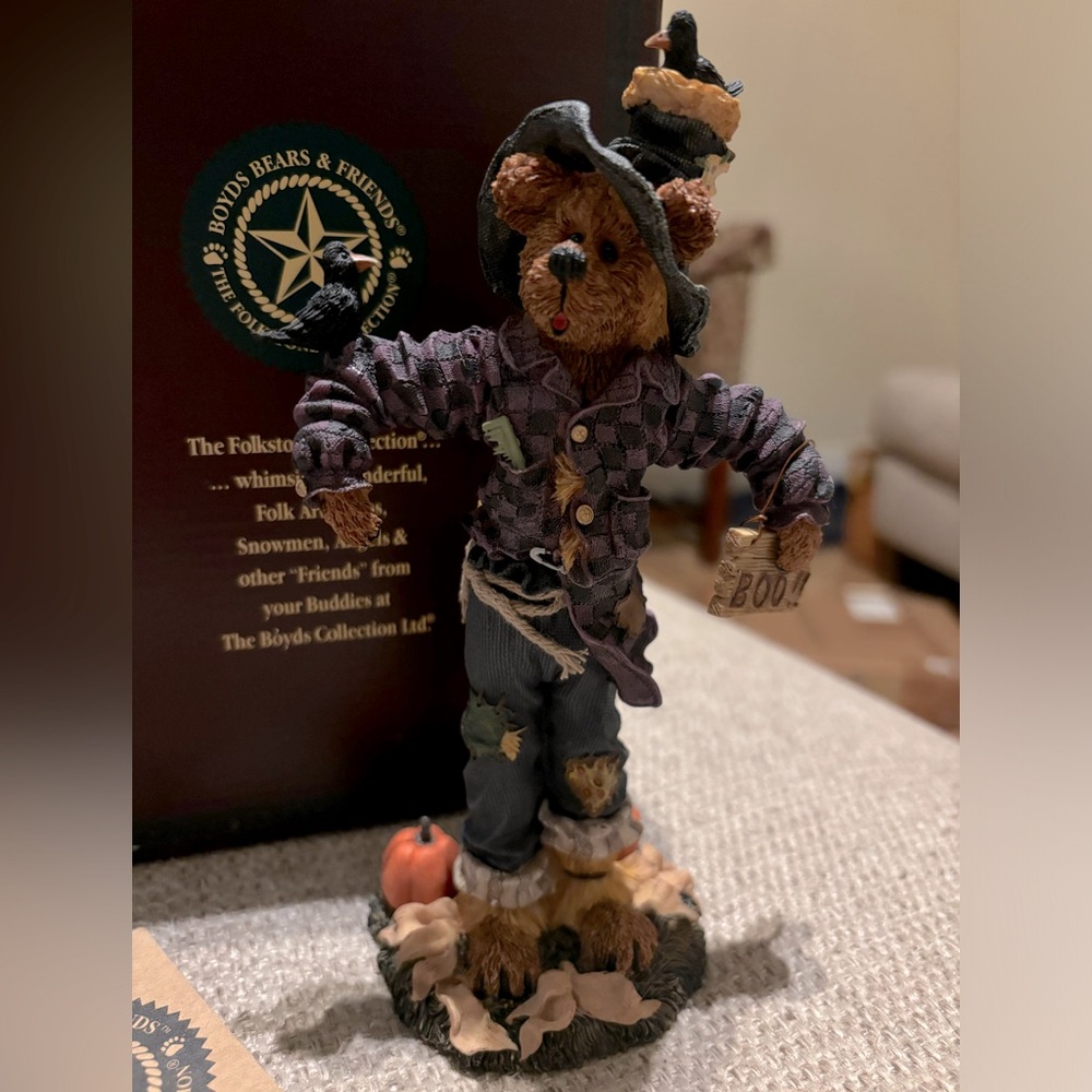 Boyd’s Bears The Folkstone Collection Edgar w/ Allan  & Poe Scareaway Strawboss